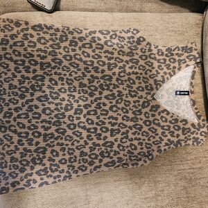 Iwollence Leopard Print Sleeveless V-Neck
